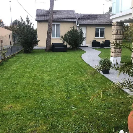 Independent House With Garden - Airport Cdg And Exposition Center Of Villepinte Holiday home *