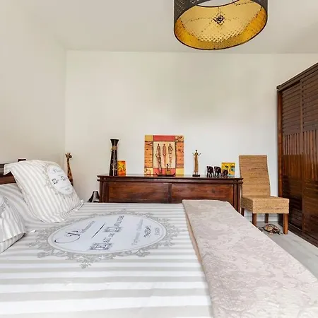 Tatil Evi Independent House With Garden - Airport Cdg And Exposition Center Of Villepinte Sevran
